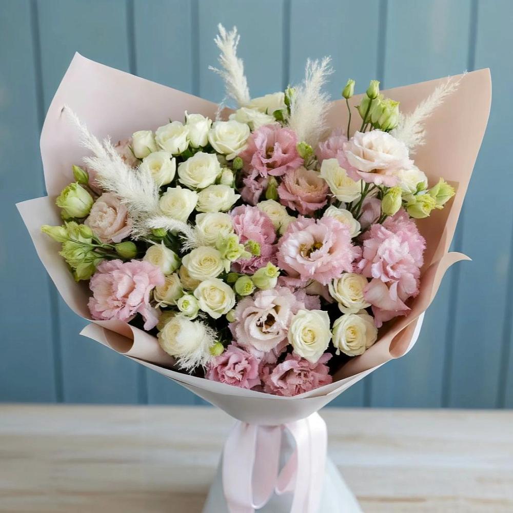 Букет цветов из: Альстромерии и Розы в Богучаре