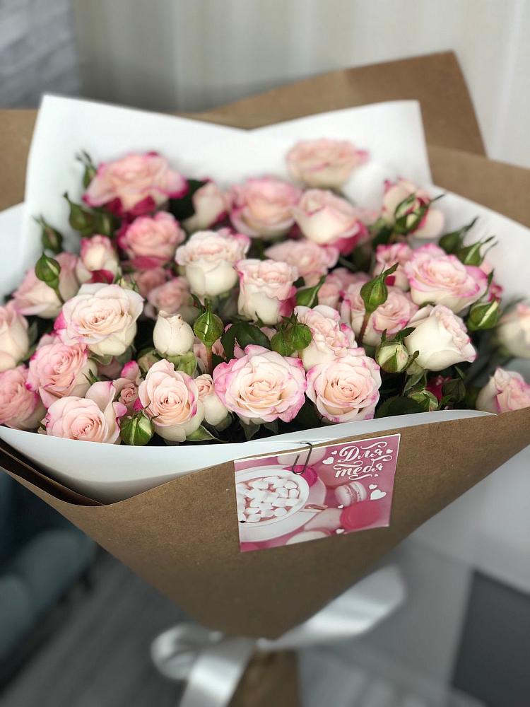 Букет цветов из: Розы в Богучаре