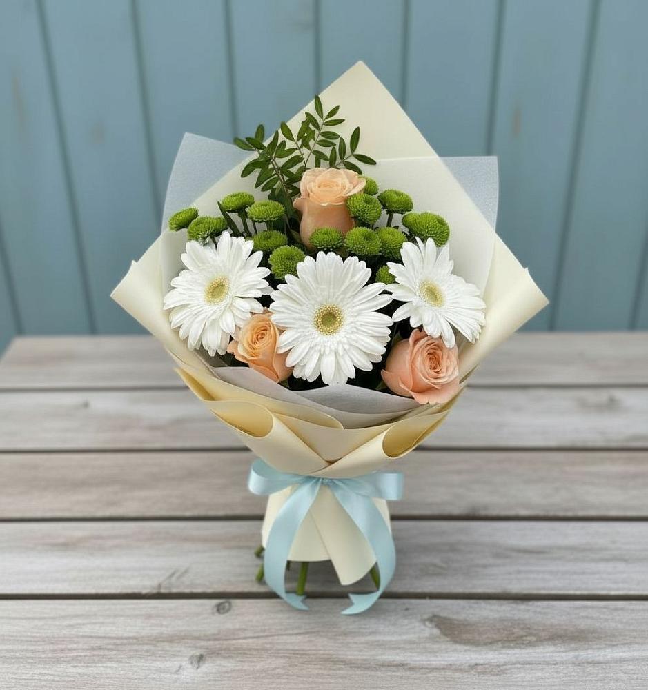 Букет цветов из: Герберы, Розы и Хризантемы в Богучаре