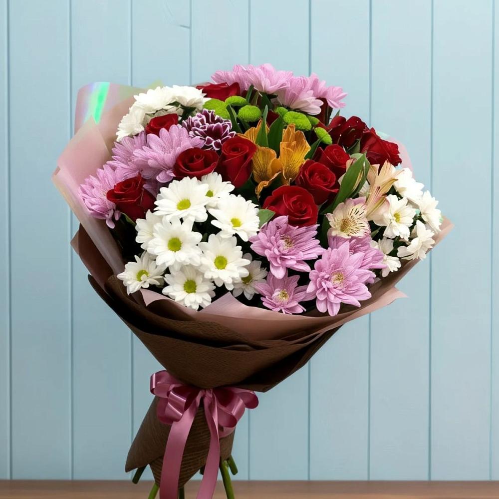 Букет цветов из: Розы, Хризантемы и Альстромерии в Богучаре