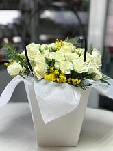 Цветочная композиция из Розы  в Богучаре