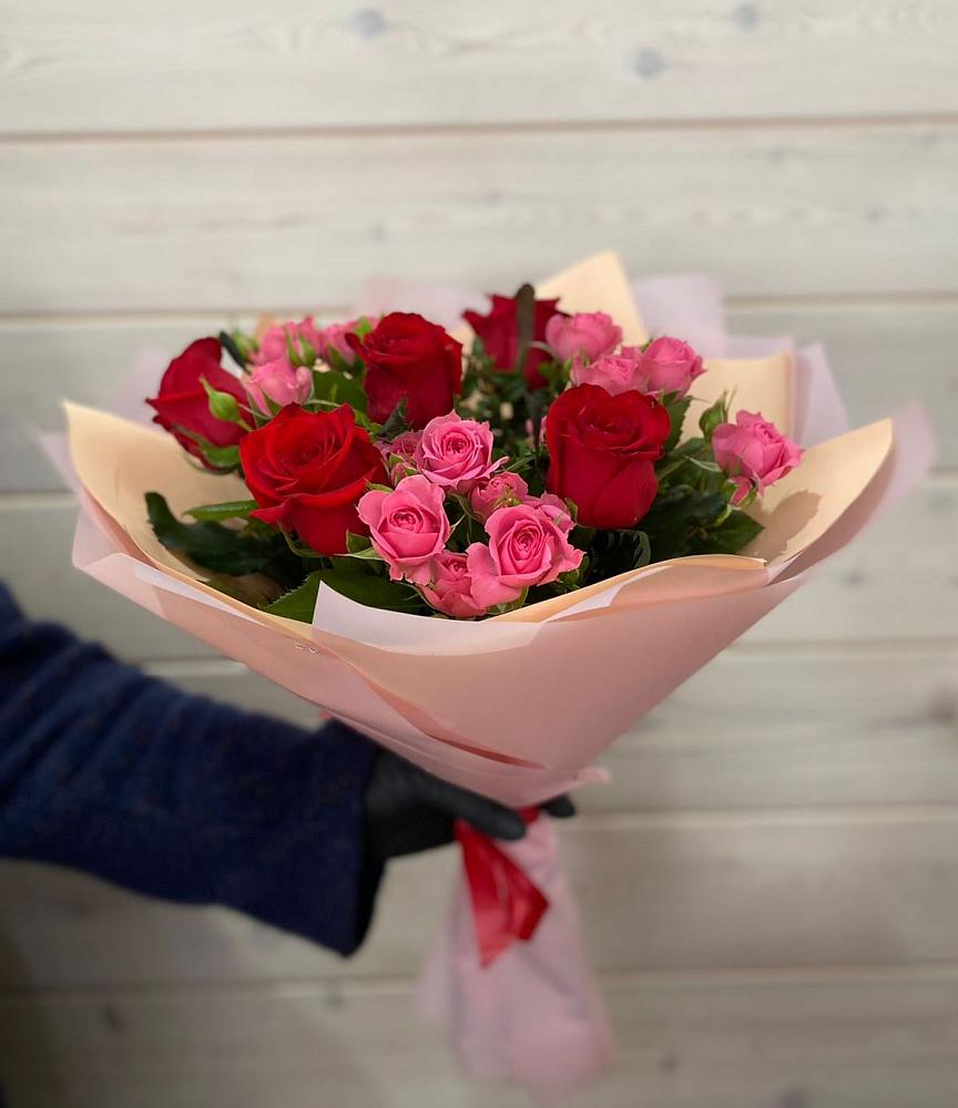 Букет цветов из: Розы в Богучаре